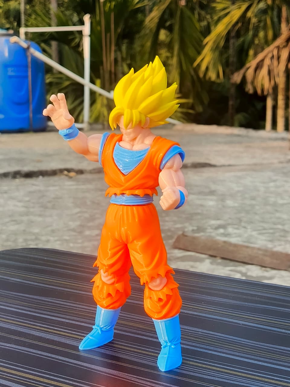Goku Figurine
